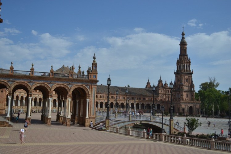 Plaza de España Sevilla. Photo by The Spanish Berry